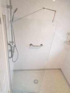 image of walk in shower with no steps